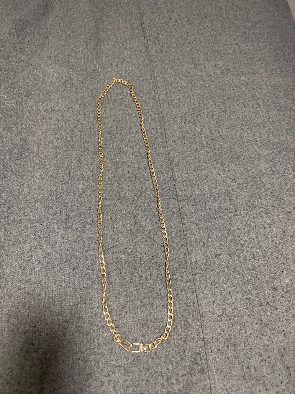 Gold tone bag chain